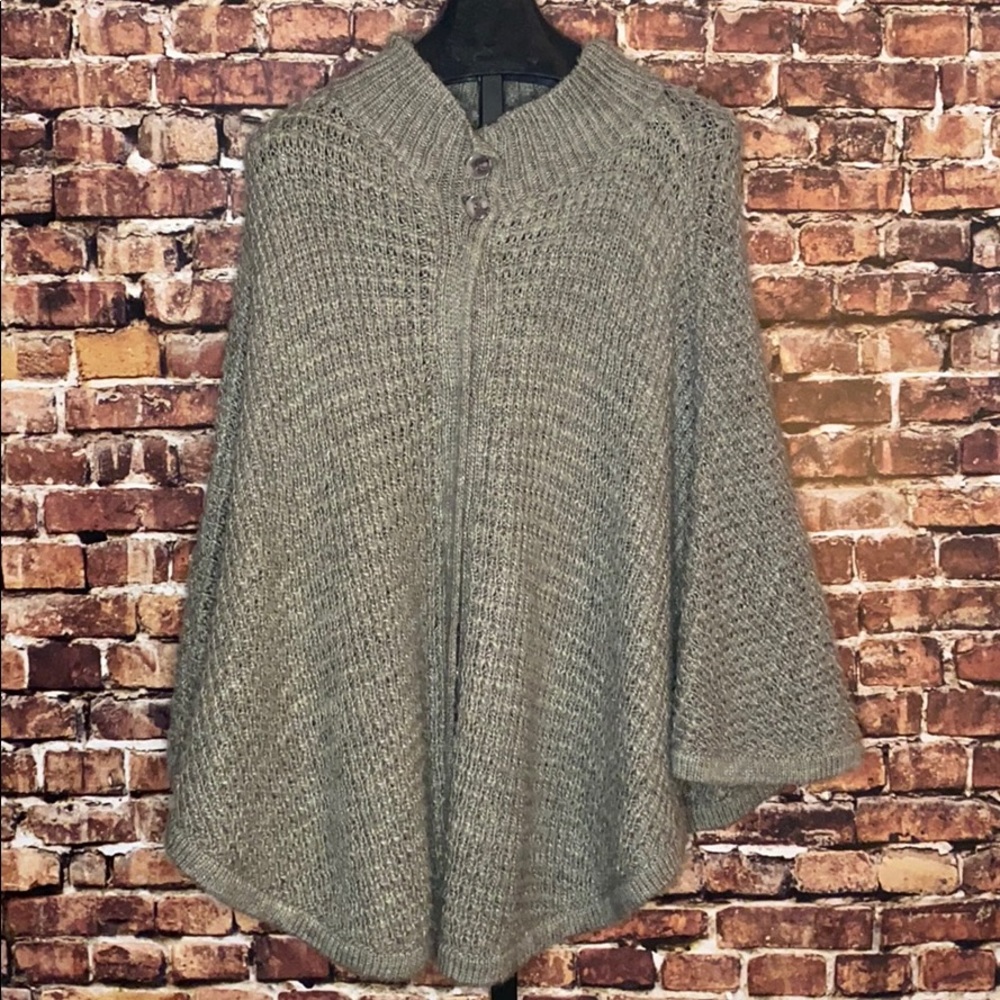 Fever- Gray Poncho - image 1